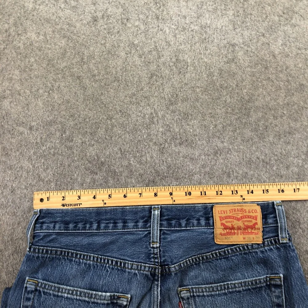 Levis 501 Jeans Mens 31x30 Blue Light Wash Regular Straight Denim Distressed